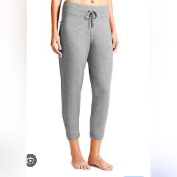 Athleta Womens Gray Fuse Capri Jogger Pants Zipper Legs and Pocket Size … - Picture 1 of 7